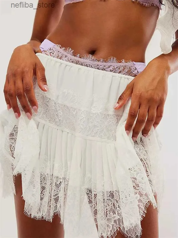 Seksowna spódnica Chronstyle Kobiety mody mini spódnice średnie plisowane koronkowe patchwork spódnice wiosna lato swobodne krótkie spódnice impreza nowa l410