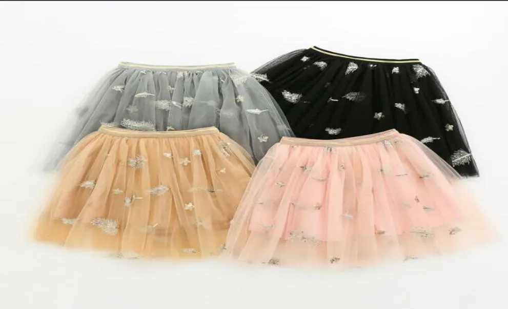 Girls Tutu kjolar baby sommarfjäderstjärna tryckt balett kjol pettiskirt barn mesh prinsessa mini klänning danskläder scenkläder a4583105