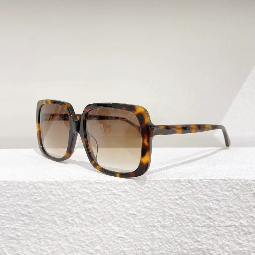 0728 Quadratische Sonnenbrille Havanna Brown Gradienten Frauen Sommer Shades Sonnies Sonnenbrille Modetöne UV400 Eyewear