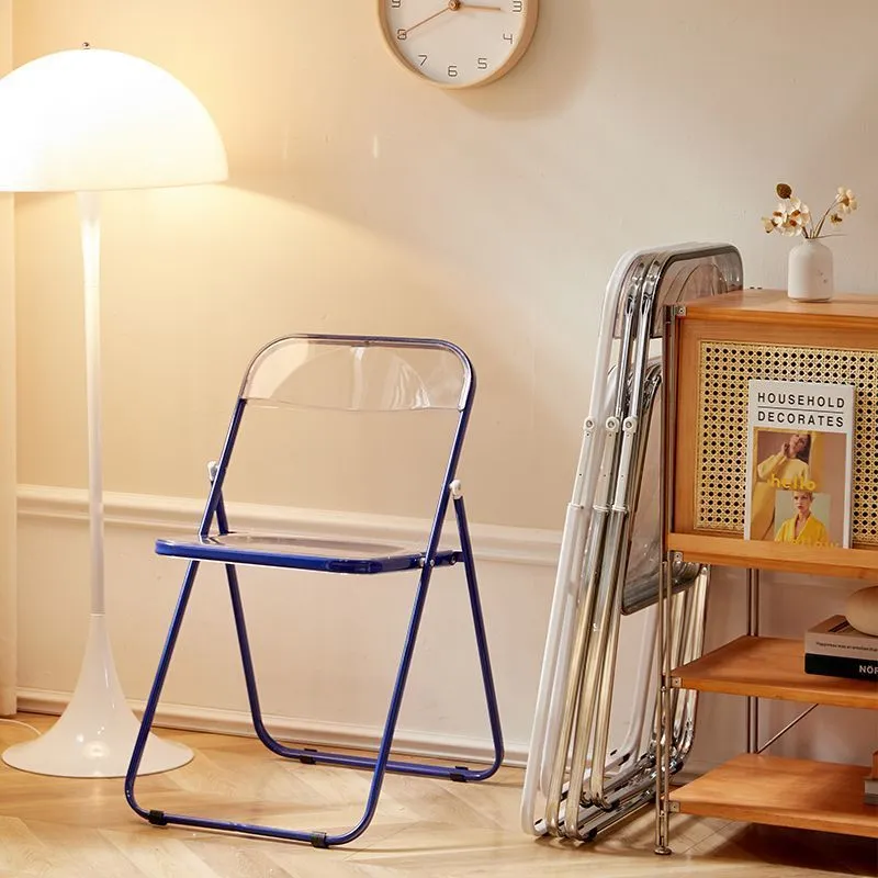 透明アクリル製ミニマリスト椅子 白い座面