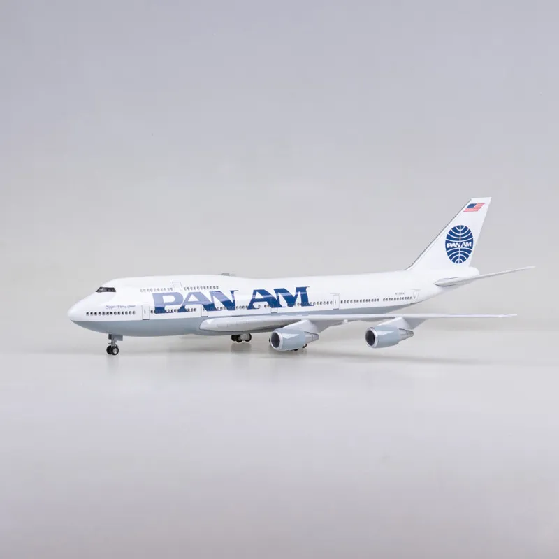 1/150 Scale 18.5 in 47 cm Boeing 747 Diecast Resin Airplane Model