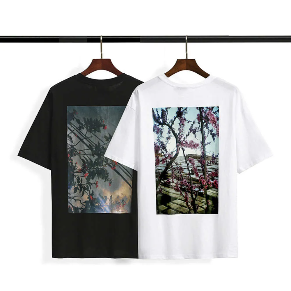 Ffar of God Fog Double Line Essentals Floral Photo Print Men et Femmes Couples à manches courtes T-shirt à la mode