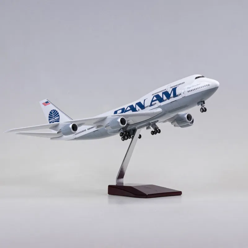 Diecast 1/150 Ölçek 47cm Pan Am Boeing 747 Hafif Yi TL5,354