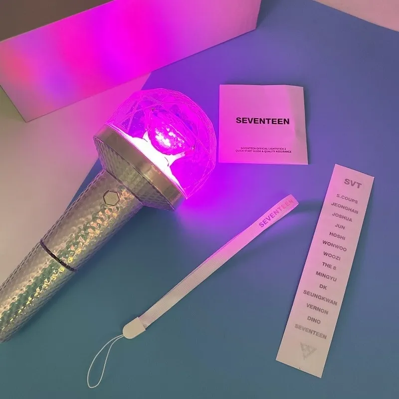 KPOP Light Stick ufficiale Seventeens Lightstick Ver 2. Con lampade a LED LED Bluetooth LED Hiphop Light Up Toys Glowing Time