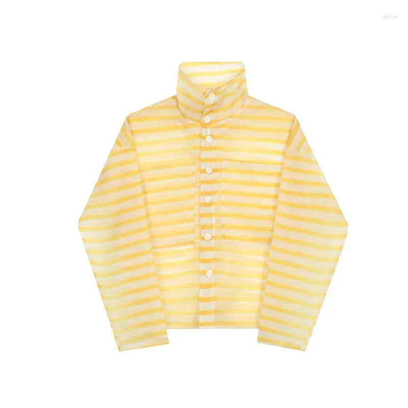 Chemises décontractées pour hommes 2024 Spring été élégant Stripe Stripe Translucent Design Shirt Veste Suncreen Clothes Tops Beach 836C91