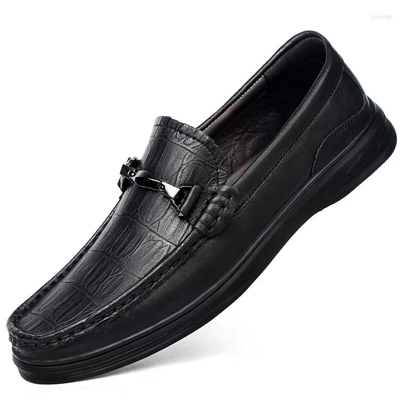 Chaussures décontractées marque Men Loafers Luxury Gétille en cuir extérieur Oxfords Driving Shoe Soft Bottom Robe Italien