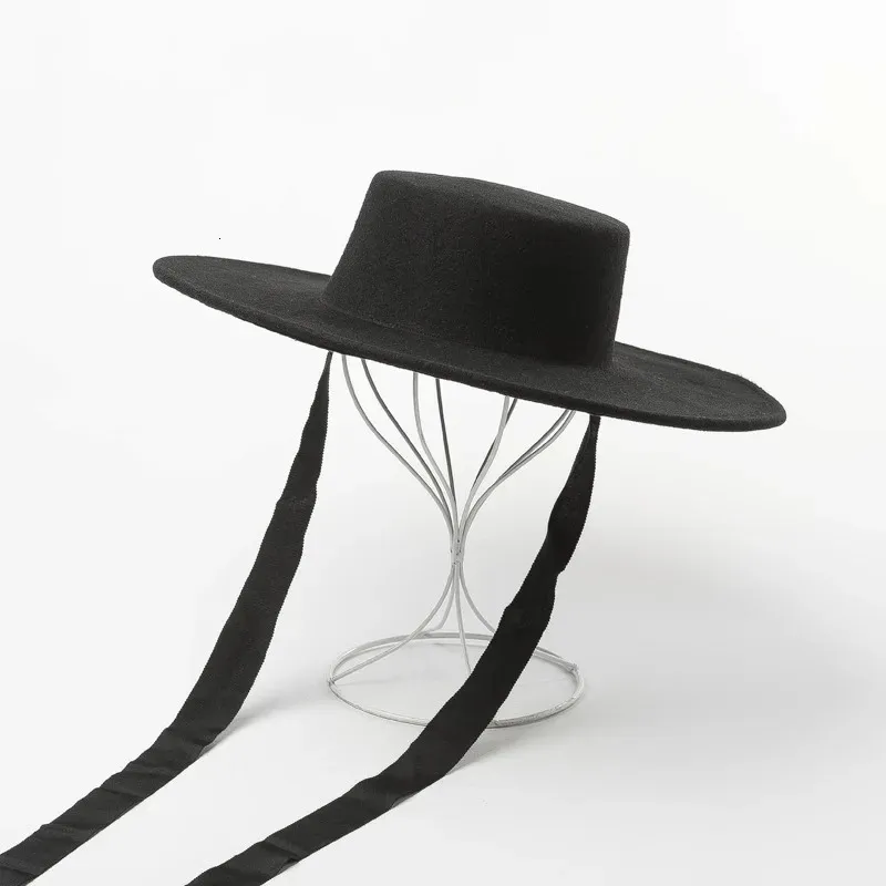 Wide Brim Boater Hat in Faux Felt - Structured Hat with Ribbon White Women main image 4