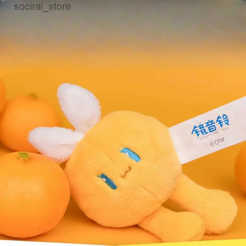 Pchane pluszowe zwierzęta oryginalne 15 -cm kagamina pluszowa zabawka rin kagamine len lalki Kawaii Anime Figurine Collection Plush Toys Birthday Prezenty dla dzieci L411