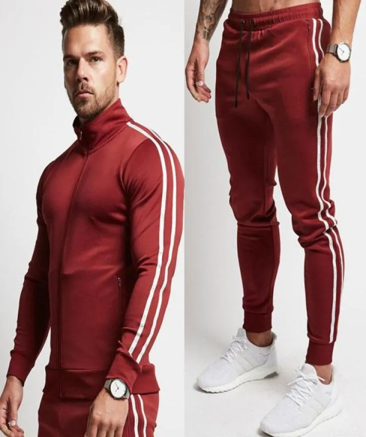 Mens Running Sportswear Sorthirtsweatpants calças de ginástica Jackets de treinamento de fitness calças 2pcsssets masculino jogadores esportivos roupas de esporte8608705