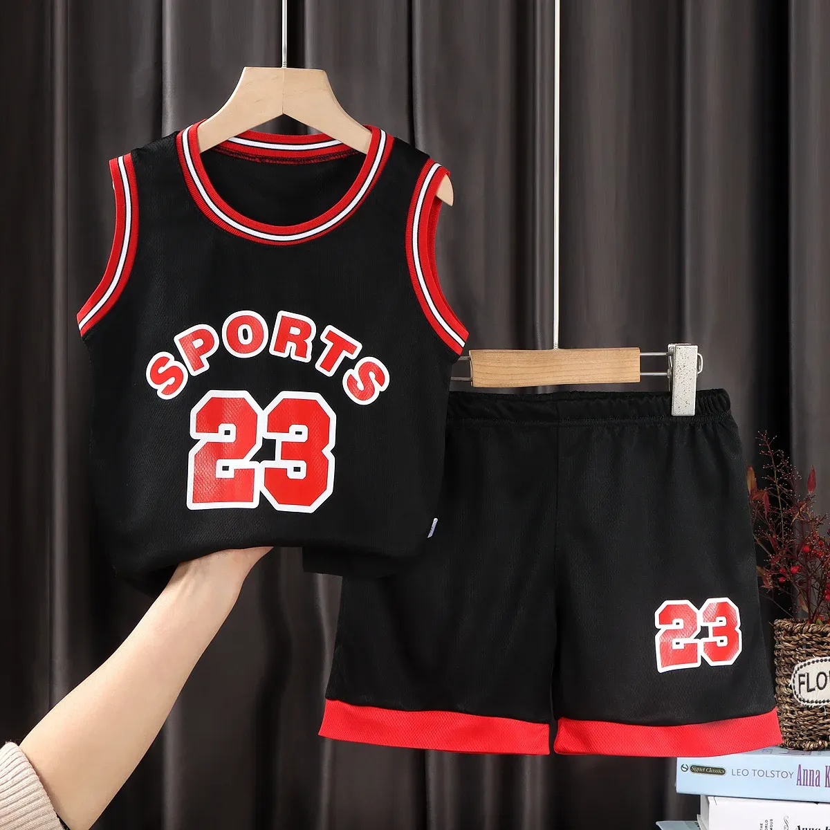 2023 Été bébé garçon fille basketball adolescents à balles T-shirt Camisole + short Pantal