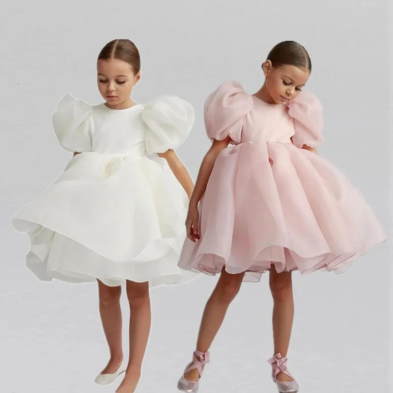 Cute Girl Princess Dress Little Girl Puff Sleeve Gala Tutu Gown Kids Birthday Bow Outfits Flower Girl Wedding Party Clothes 3-8T 240411