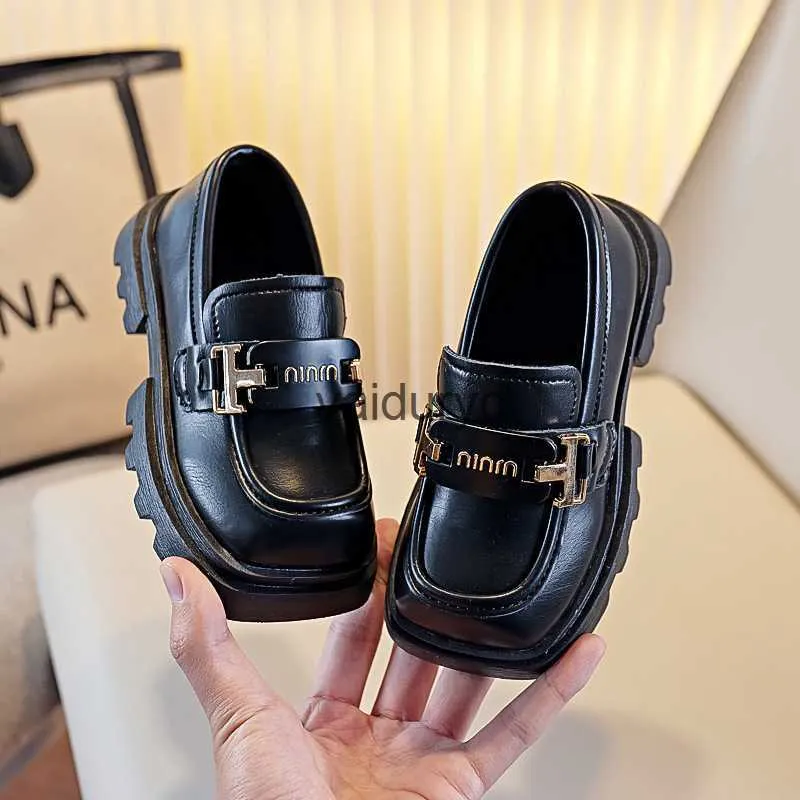 Baskets tongku lapin filles anglaises petites chaussures en cuir noir simple académie style one haricot boucle en métal épais semelle h240411