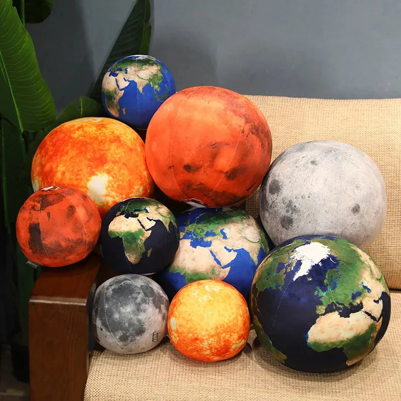 1 st 17cm27cm Simulatie Earth Moon Sun Martian Sphere Plush Toy Pillow Star Doll Room Decor Birthday Cadeau voor kinderen jongens 240411
