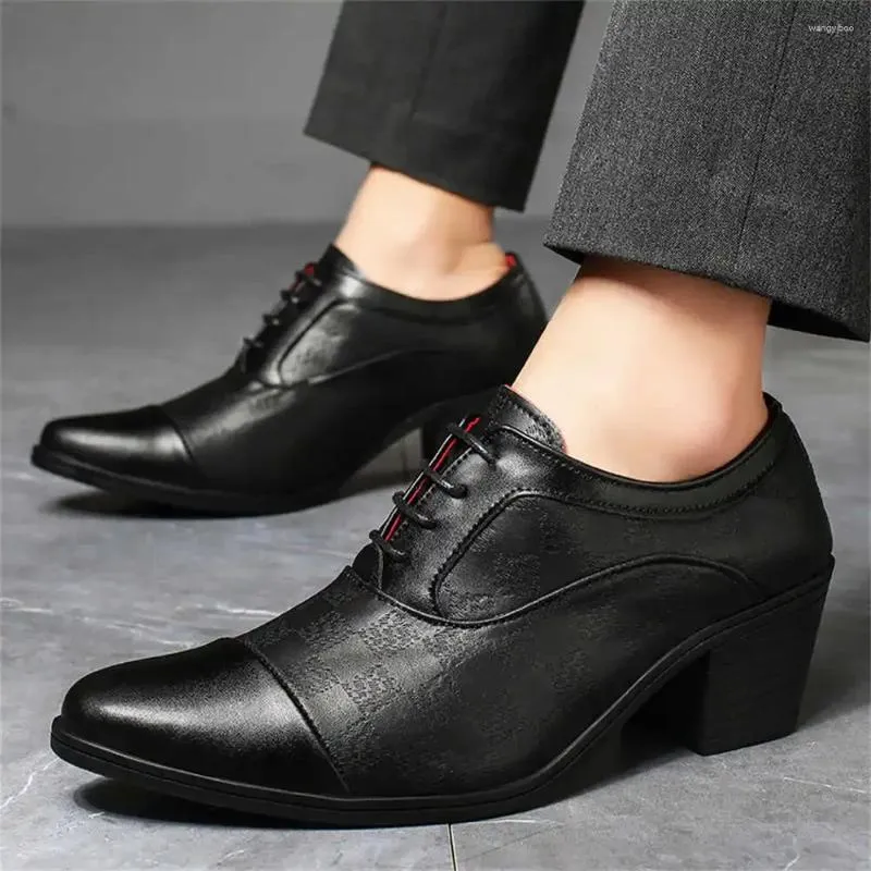 Scarpe vestiti gentiluomo tacchi alti eleganti eleganti uomini di lusso da uomini stivali sneaker oggetti sportivi sneaker prezzo vero krasovki