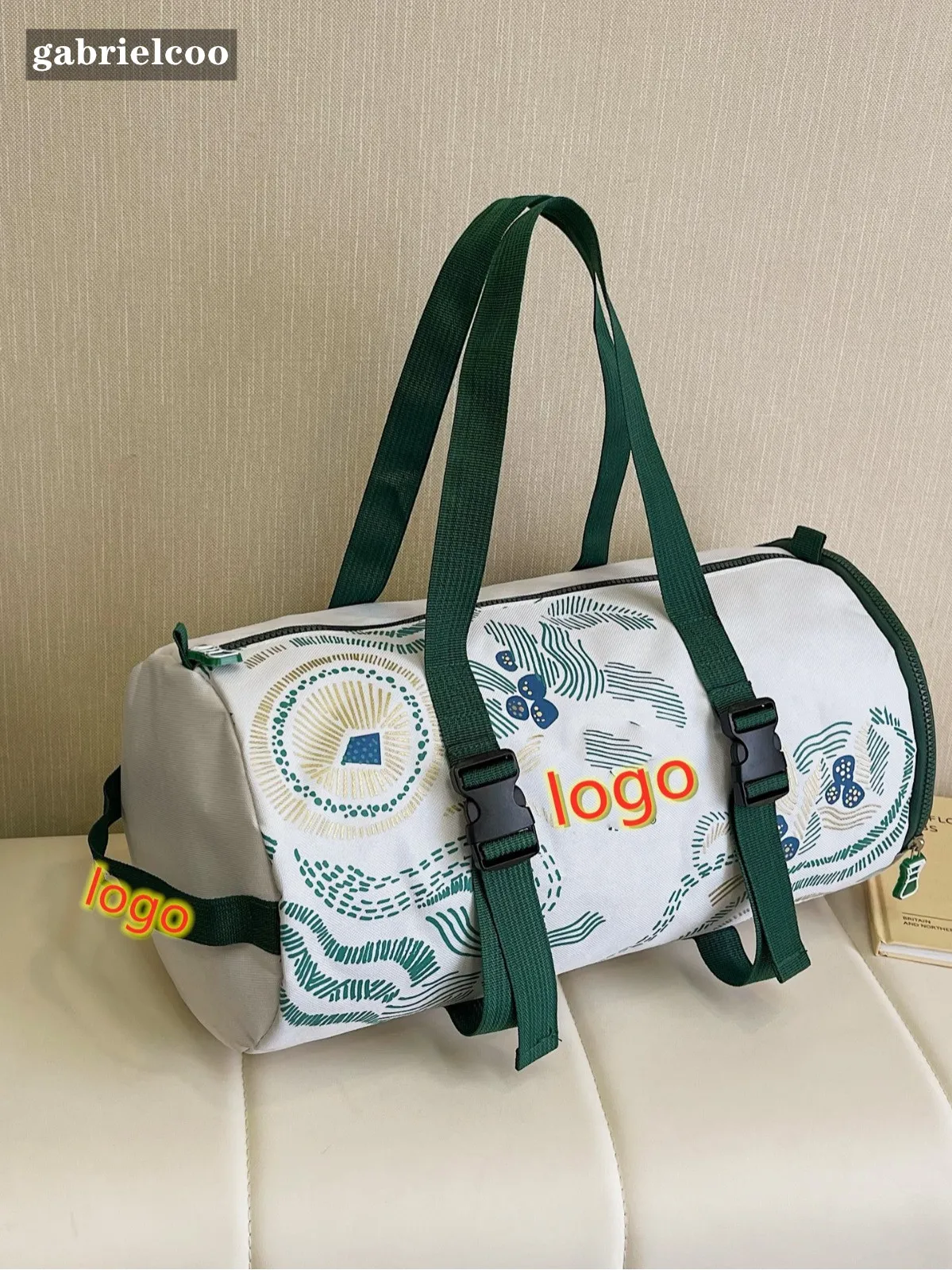 Designer Canvas Travel Tote Bag White Green Contrast Versatile Handbag Unisex Large Capacity Fitness Outdoor Sports Gym Yoga Exercise Travel bag storage bag