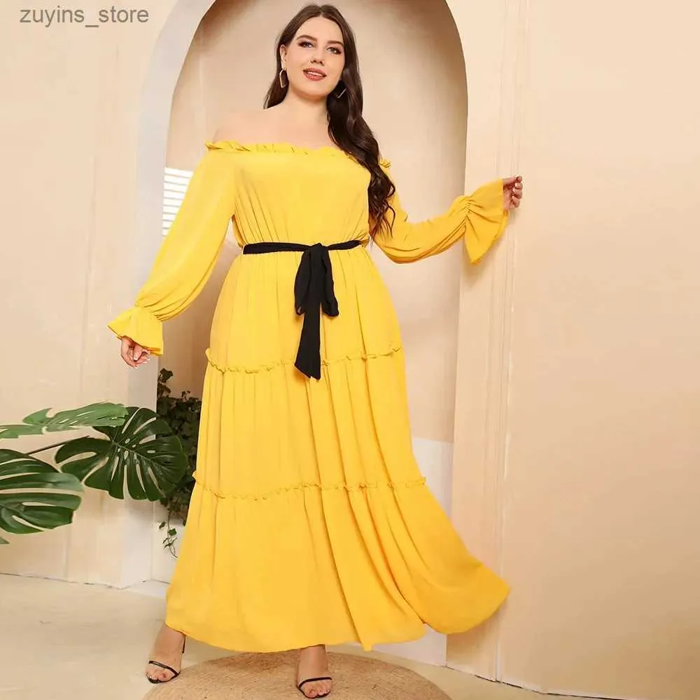 Robes décontractées de base 2024 Robe de fête courbe femme plus robe de taille de l'épaule à manches longues et robes ceinturées robe courbe bohème l49