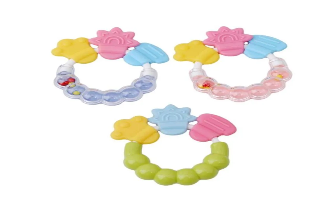 2PCSlot Cartoon Baby Baby Teether Pedagogiska leksaker Tänder bita för barn Baby Rattle Toy For Bed Bell Silicone Handbell Jingle641528010