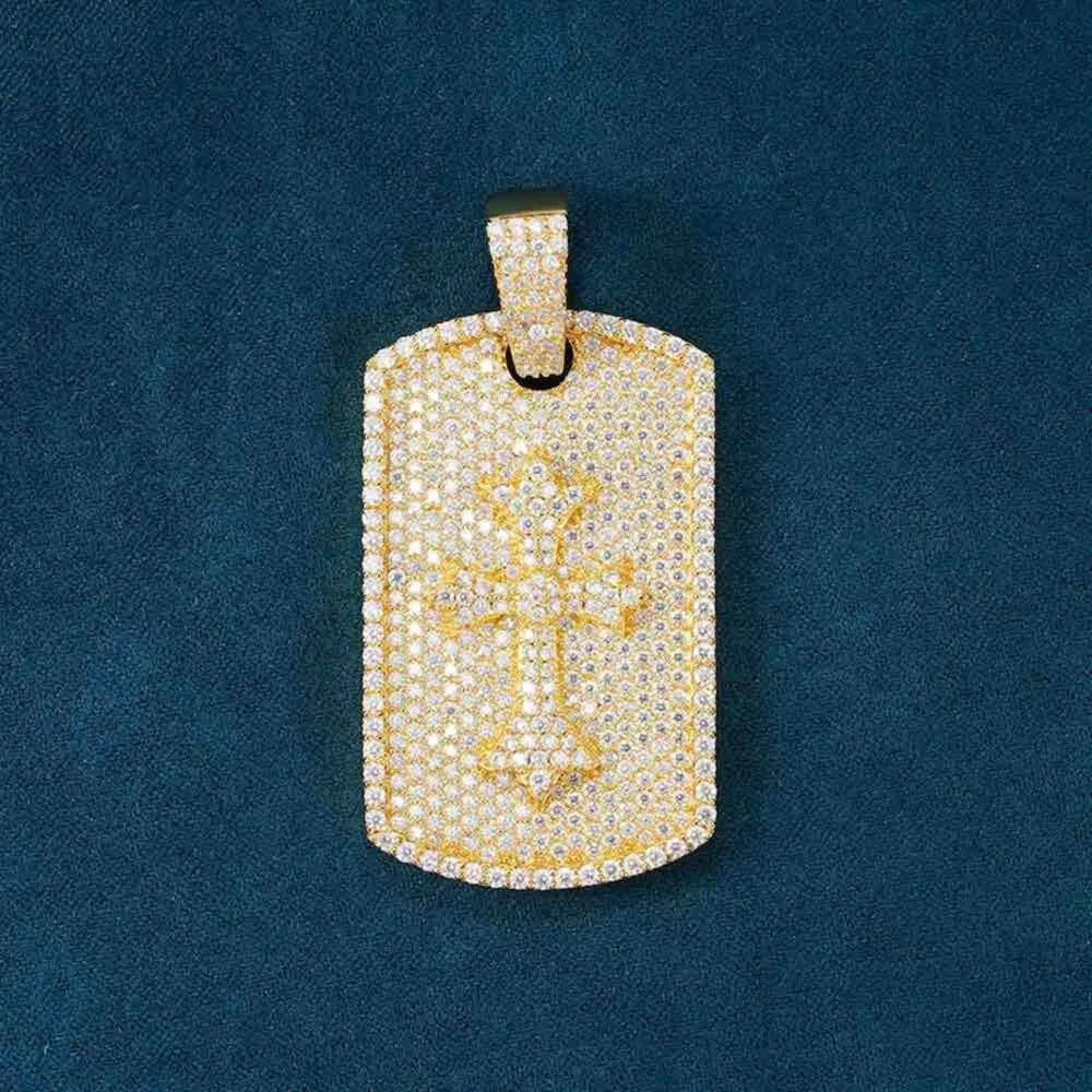 Hip Hop Jewelry Pass Diamond Tester Bling Sier Iced Out Gra VVS Moissanite Cross Shield Pendant For Chain Men
