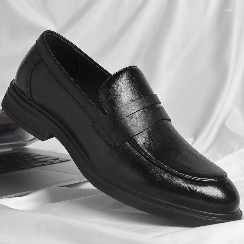 Chaussures décontractées British Style Mandis Homme en cuir épais semelle de vache de vache Business Designer masculin de haute qualité