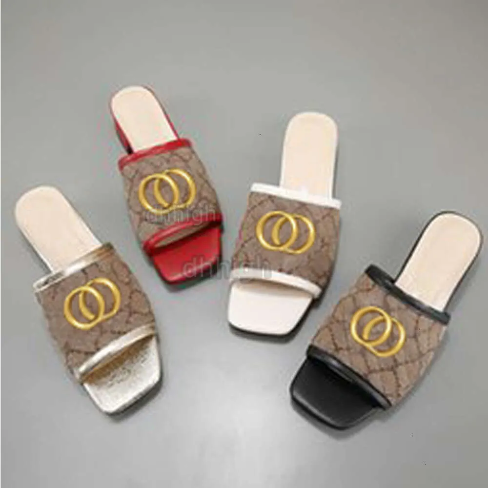Designer womens summer slipper gucchi slides Ladies Slippers Brand Designer Sandals Flat Heel Fashion Versatile Leather Casual Comfort Flip Flop size 35-42