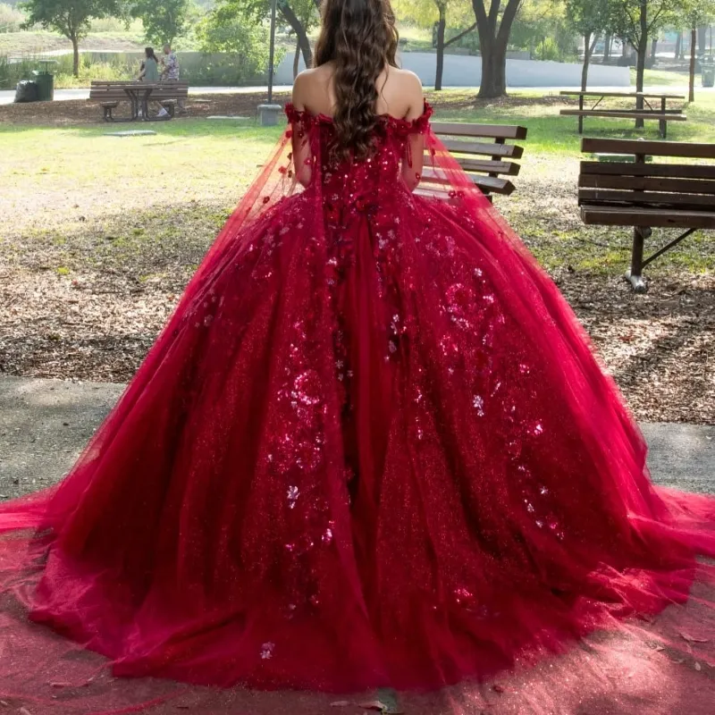 أحمر لامع قبالة ثوب كرة الكتف Quinceanera مع كيب زائفة حبات الدانتيل tull مشد الحلو 16 Vestidos de 15 Anos