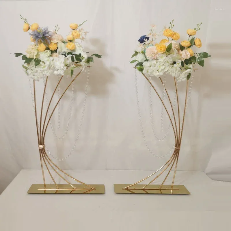 Decorazione per feste Golden Wedding Road Flower Stand Flower Crystal Table Ornaments Layout Frame del layout del sito