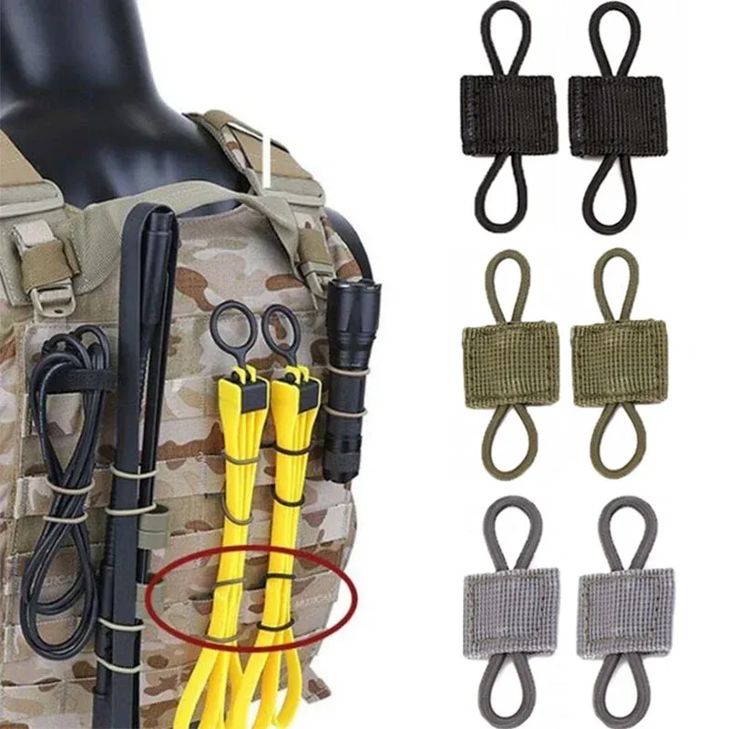 Zuzer Tactical Gear Clip 33 Pack Molle Webbing-accessoires Tactical Molle-hulpstukken, D-ringvergrendeling, Web Dominator elastische koord, fluitje en 360 rotatieclips Molle-hulpstukken