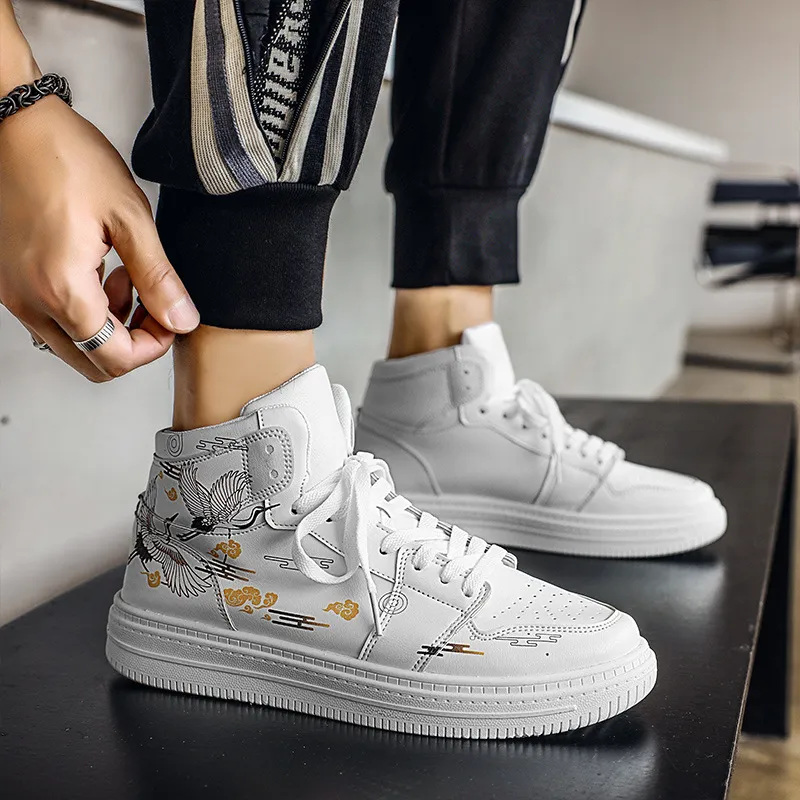 INS Men s Breathable peeds running shoes Luxury Sneakers for Outdoor Walking Cosplay and Casual Wear in China Style White