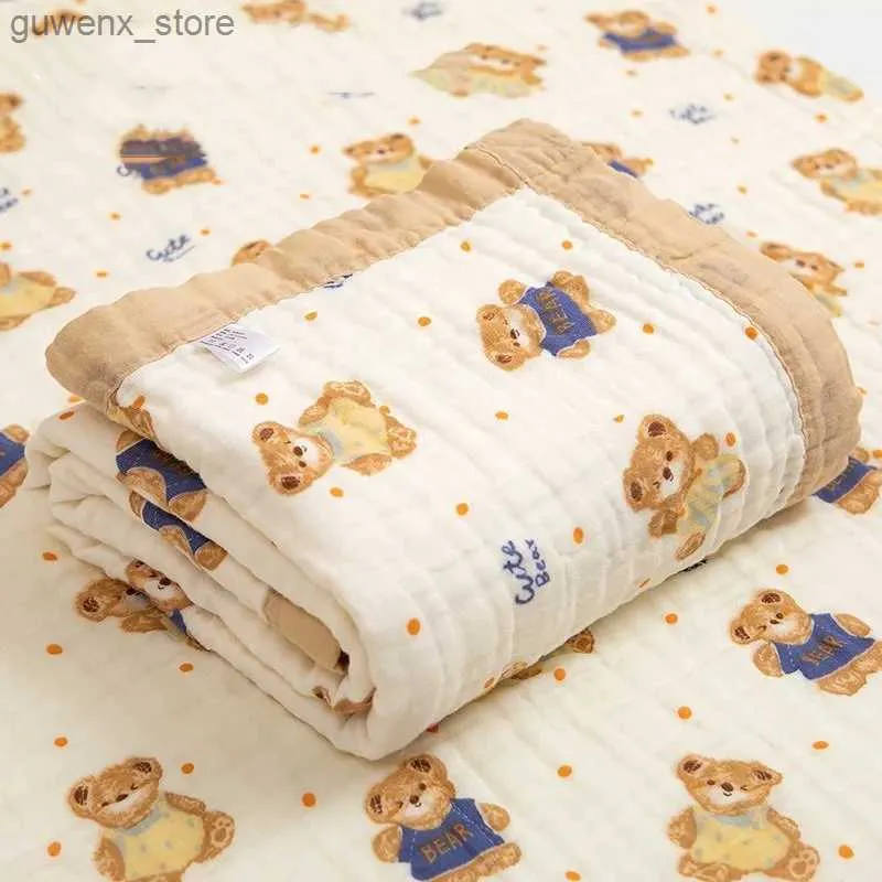 Blankets Swaddling Baby shower towel cotton absorbent skin friendly and durable baby shower blanket creative cartoon animal light quick drying blanket Y240411