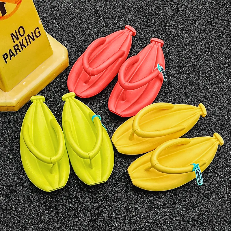 Gratis fraktdesigner Slides Sandal Slippers Banana Shoes For Men Women Gai Sandals Mules Men Women Tisters Trainers Sandles