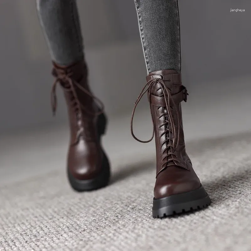 Boots 2024 Fashion Women's Winter Round Head Lace Up Pin Buckle Back Zipper Thick Sole Increase And Calf Flat Thermal Boot