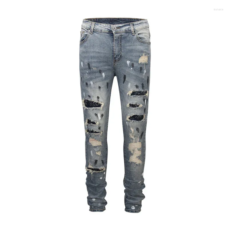 Jeans masculinos Europeu e American High Street Diamond Splash Wash Hollow Patch Patchwork Drilling