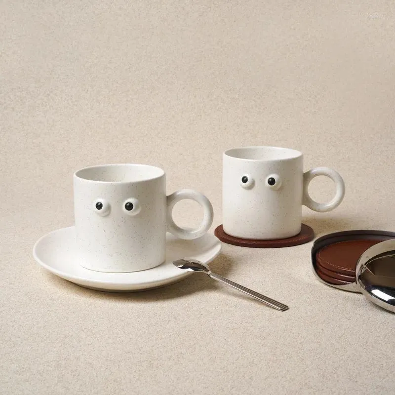 Tazze Ceramica creativa Cucia di caffè e Piatto Nordic Home Decorazioni Accessori fatti a mano Regalo per le tazze da tè per fidanzata per fidanzata