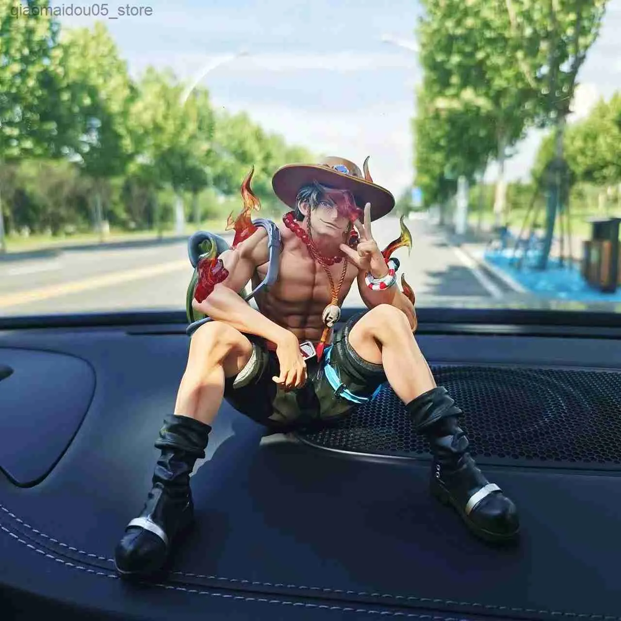 Action Toy Figures One Piece Car Accessories Interior Decoration Marco Ace Model Personlig födelsedagspresent