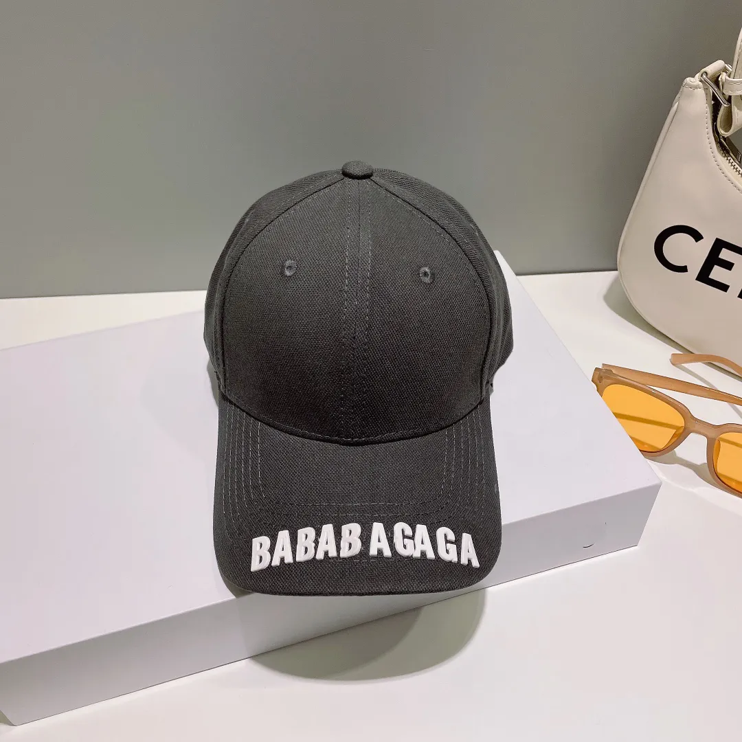 HATS DE GRANDES DE RESPIRAÇÃO Caps de beisebol Men e feminino Chapéus de moda de moda Fedoras listras de alfabetos masculinos fedoras verão snapback sunshade caps praia