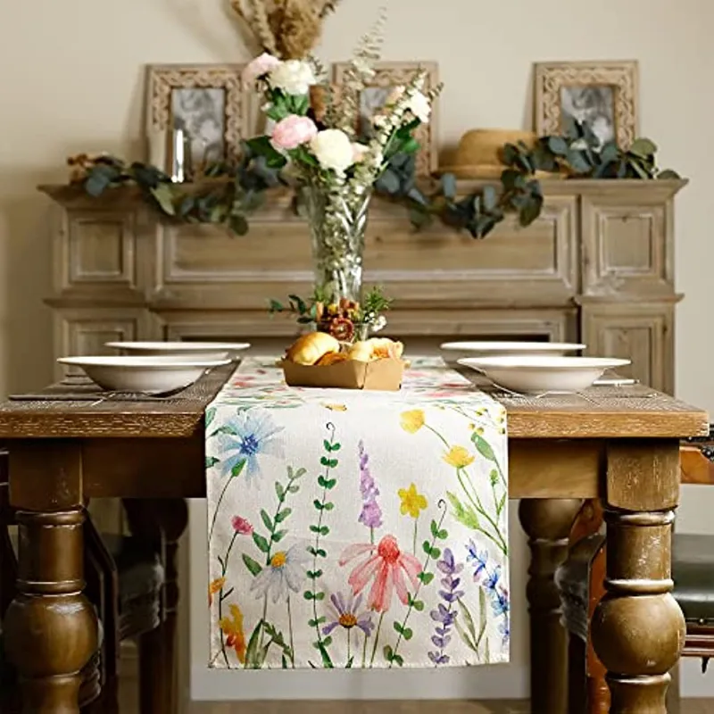 Vårbordslöpare akvarell Wildflowers Farmhouse Holiday Kitchen Table Dekorationer inomhus utomhusmiddag Placemats