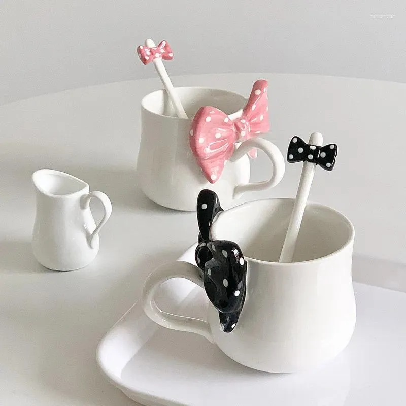 Mugs Bow Knot Kawaii Ceramic Mug Niche Hand-painted Girlfriend Princess Style Gift With Spoon For Girl Water Cup