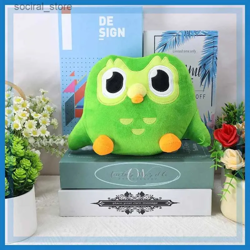 Animali peluche ripieni di peluche 1pc Duolingo Green Owl Plushing Duo Phrielie of Duo The Owl Cartoon Anime Owl Doll Dolli di compleanno per bambini con animali da peluche morbido L411