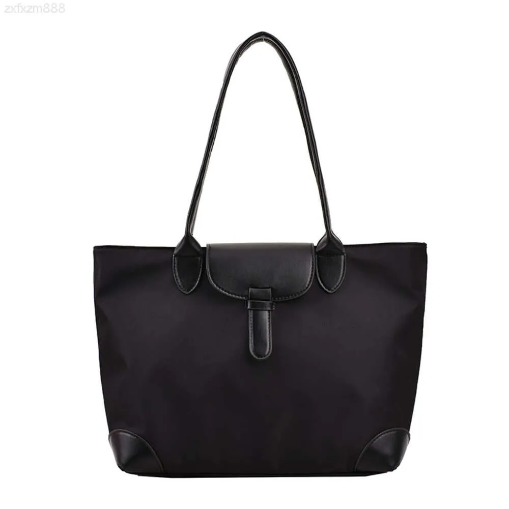 2023 New Trendy Portable Fashion Simple Casual Solid Color Single Shoulder Large Bag Capacity Tote