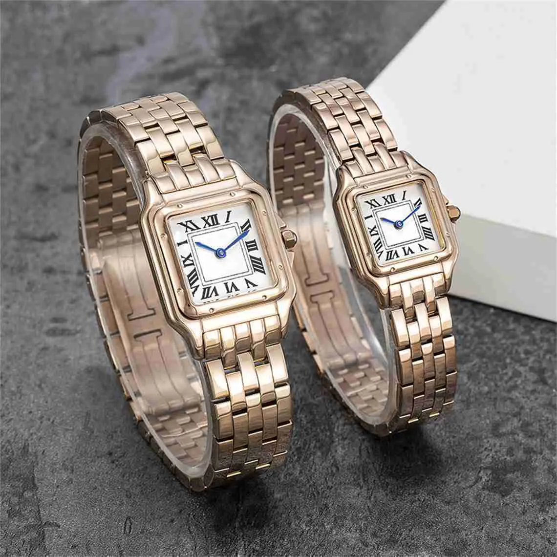 Womens Watch Women ، مصممة مراقبة عالية الجودة رجال الحركة الميكانيكية التلقائية الحركة الحيوية مضيئة الياقوت المائية الرياضة مونتر لايف دبابة AA