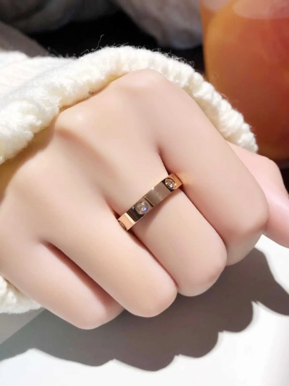 Designer Charm Rose K Gold Mosang Stone Ring Womens Advanced Par Mens T Family Carter Couple