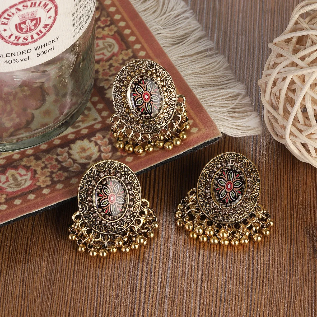 Fleur ethnique Indian Brouling / Ring Bijoux Bijoux Vintage Gold Couleur ronde Round Brouilles d'oreille