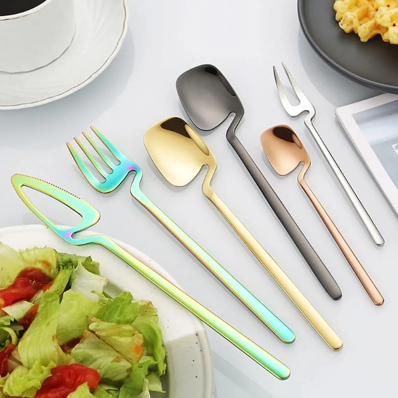 Ensembles de vaisselle 5pcs / kit set Spoon Fork Cutlery Set en acier inoxydable Flatware Home Kitchen Coffee