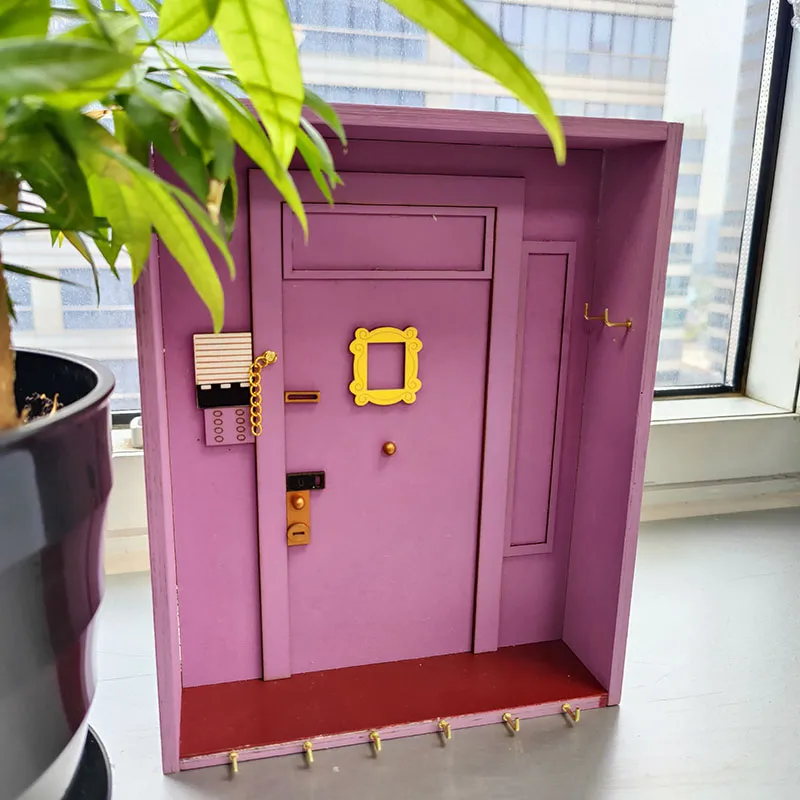 Friends-Themed Monicas Door Vintage Purple Keychain Holder