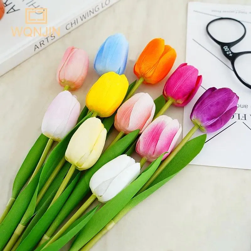 Decoratieve bloemen Wqnjin korte luxe echte touch tulpen boeket bruiloft kunstmatige woonkamer vazen voor woningdecoratie