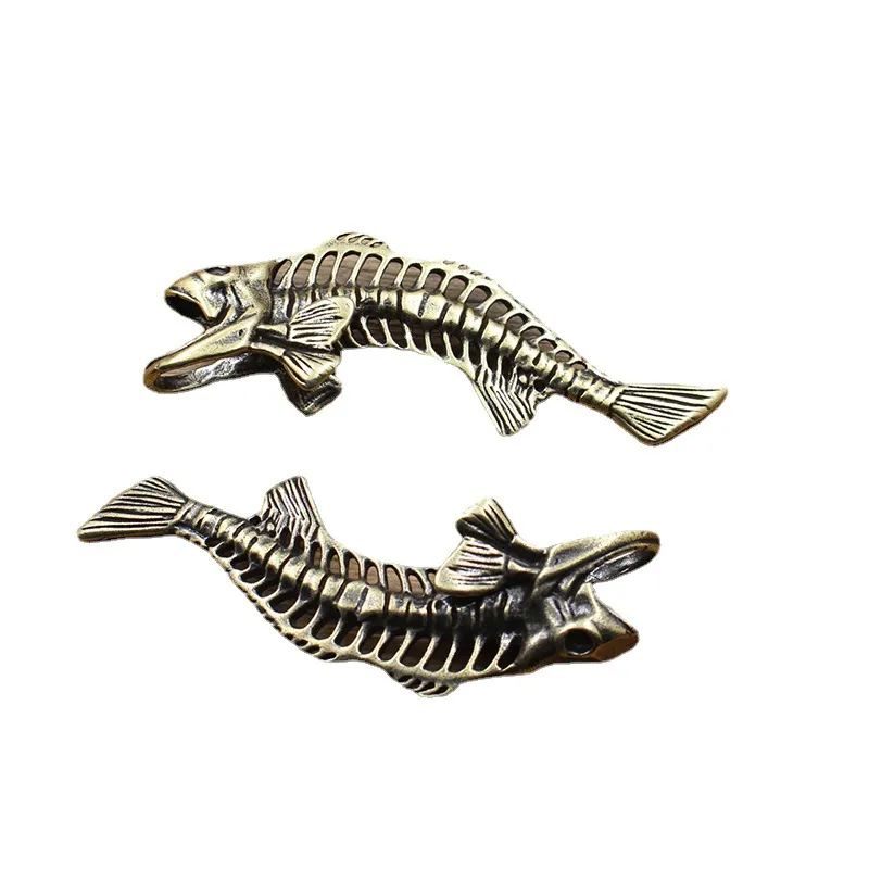 Hollow Fish Bone Personalizzato Creative Uomini Coperontà di pendente vintage Tornario per le auto -pendente Regalo artigianale