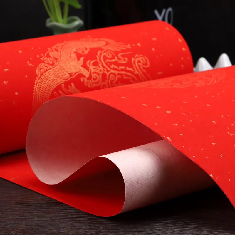 Red Xuan Paper Chinese Spring Festivle Courlets Pół dojrzały pędzel papierowy xuan Pen Pen Caligrafia Złota błyszcząca plam Papier Papel Chiny