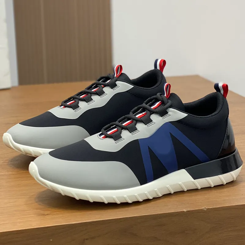 2024 Sneaker da escursionismo casual da esterno da uomo in maglia traspirante Spillo di giunzione stile design leggero Anti-slip in gomma slip SOLE TRINGNER SPEGGLI SPEGNO SPEGNO 38-45