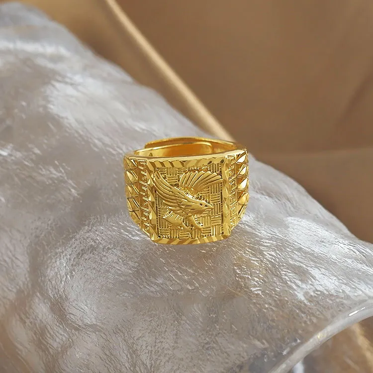 アクセサリー CALEE Eagle Motif Gold Tone Ring 24k Gold Color Eagle Ring: A Guide for SME Buyers