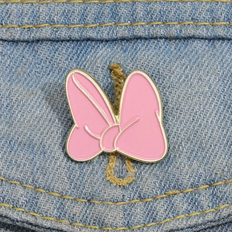 Girls Bowknot Emamel Pin детское игровое кино цитирование цитаты Бруш Брох Значок Симпатичные аниме фильмы игры жесткие эмалевые булавки